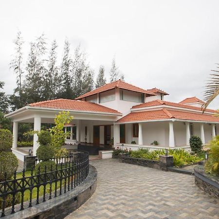 Sr Jungle Resort Coimbatore Extérieur photo