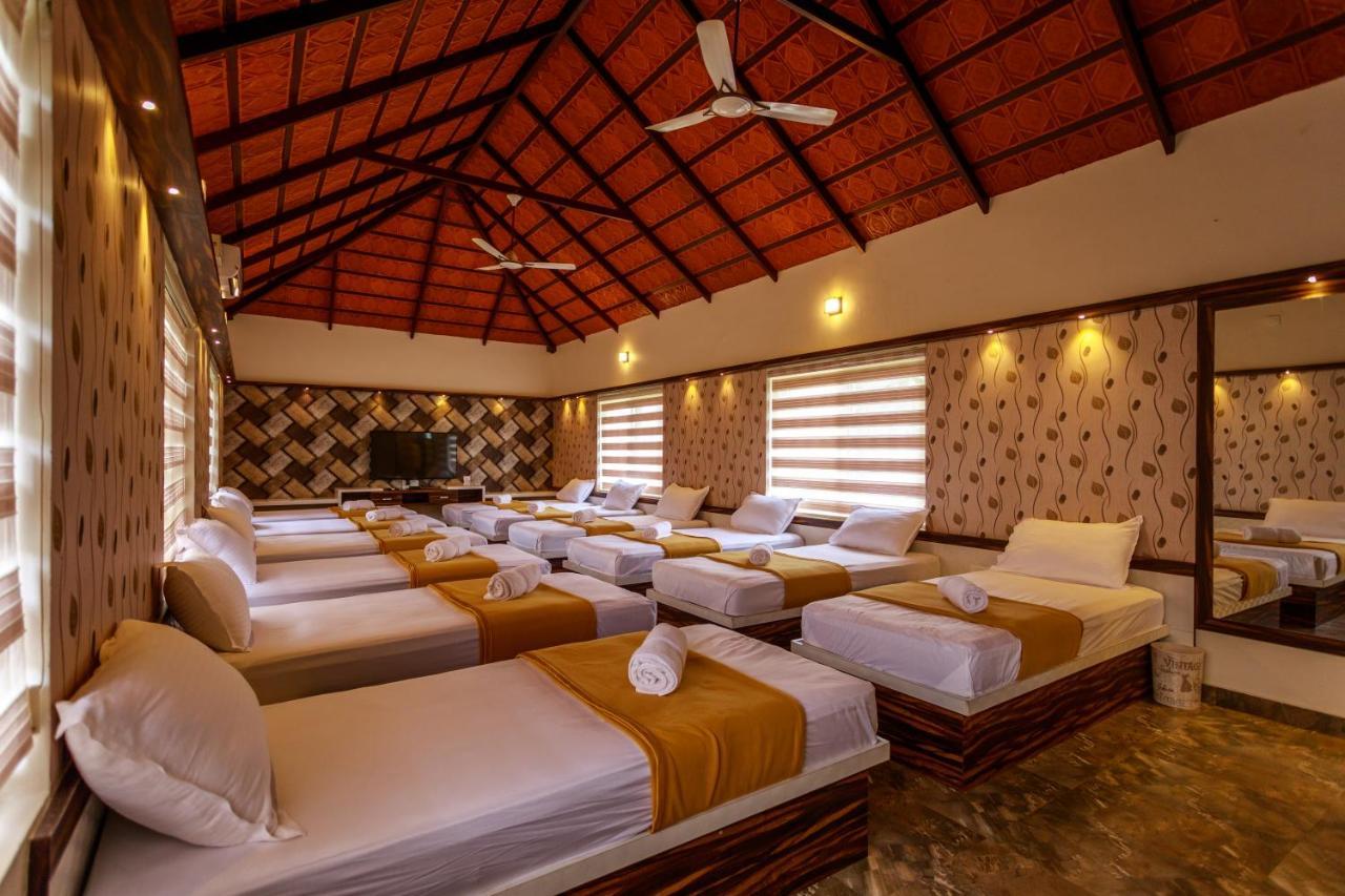 Sr Jungle Resort Coimbatore Extérieur photo
