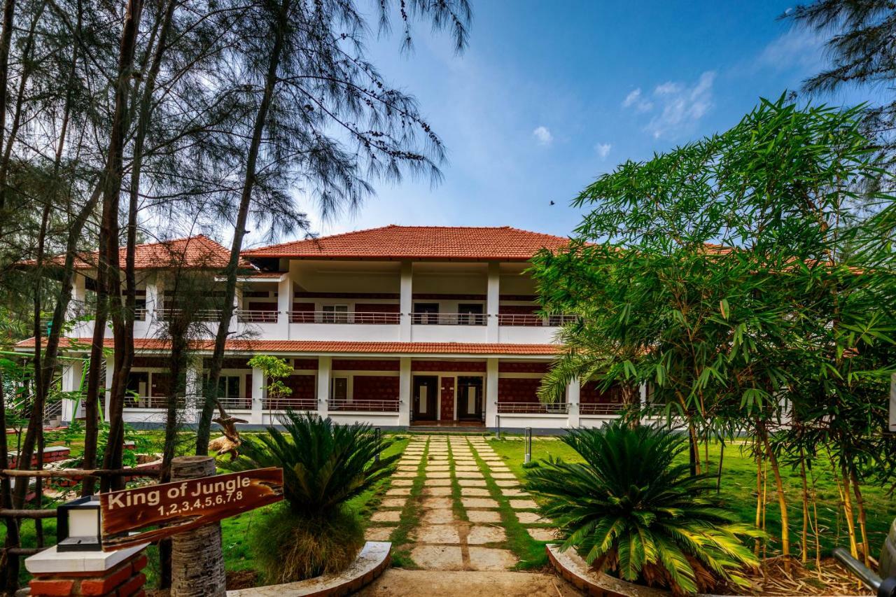 Sr Jungle Resort Coimbatore Extérieur photo